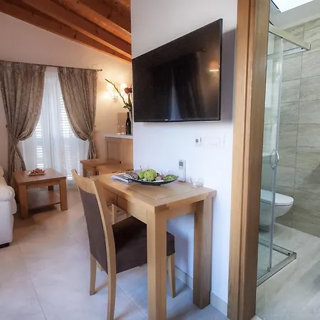 Hébergement de vacances My House